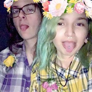 Meet your Posher, Dakota